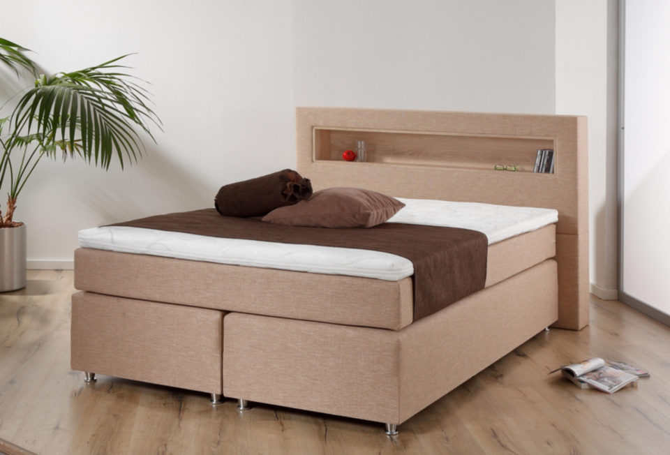 Boxspringbett mit Regal zum Schnäppchenpreis