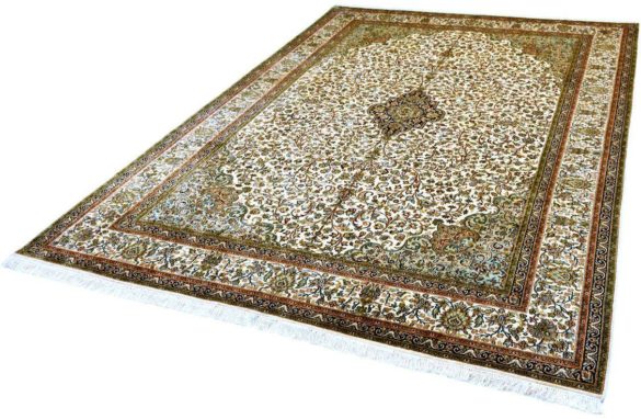 Seidenteppich KASHAN 6392 von KAYOOM